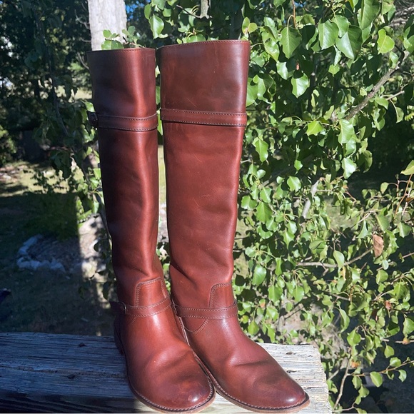 Frye Riding / Equestrian style  knee-hight Boots Size 7.5 - Picture 1 of 13